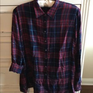 Maternity plaid shirt